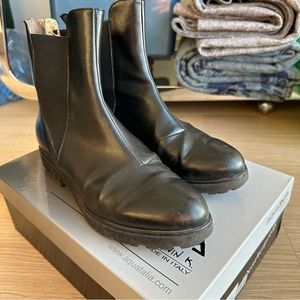 Bhava Chelsea boot in black size 38